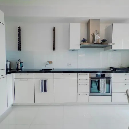 Skyline Lake Views - Free Parking Parzanica